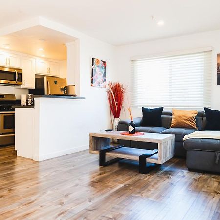 Modern Remodeled 1-Bedroom Close To Hollywood Walk Of Fame With Parking Los Angeles Exterior foto