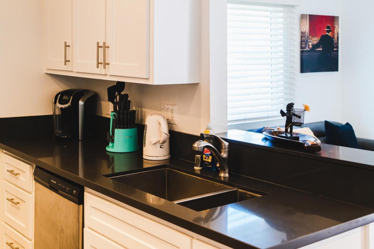 Modern Remodeled 1-Bedroom Close To Hollywood Walk Of Fame With Parking Los Angeles Exterior foto